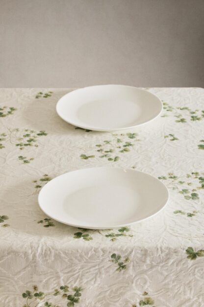 رومیزی زارا - 41200021