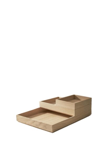 TRAY 01