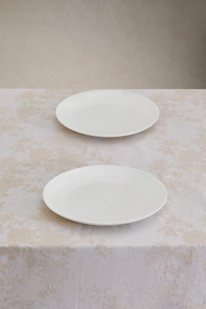 رومیزی زارا - 41220021