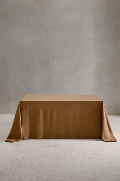 رومیزی زارا - 42200021