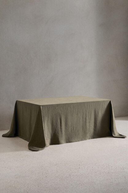 رومیزی زارا - 42200021