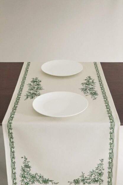رومیزی زارا - 42292024