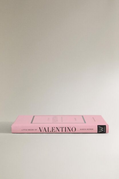 THE LITTLE BOOK OF VALENTINO KİTABI (İNGİLİZCE)