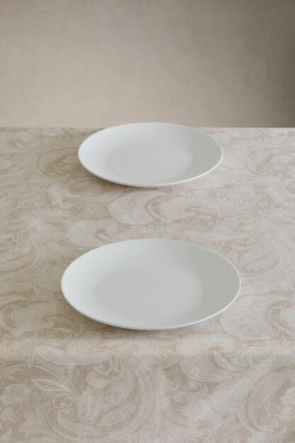 رومیزی زارا - 44213021
