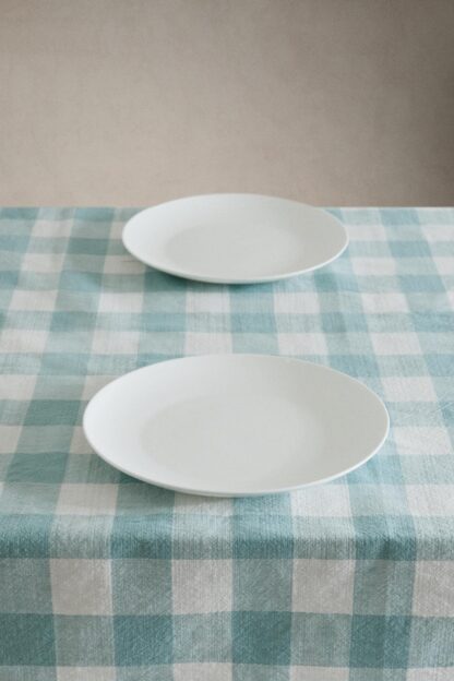 رومیزی زارا - 44249021