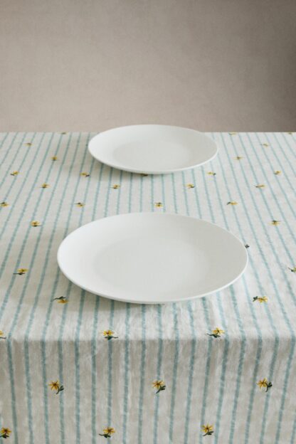 رومیزی زارا - 44250021
