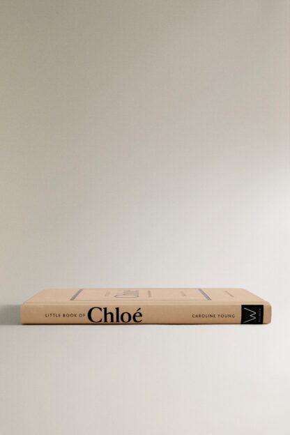 CHLOÉ'NİN KÜÇÜK KİTABI (İNGİLİZCE)