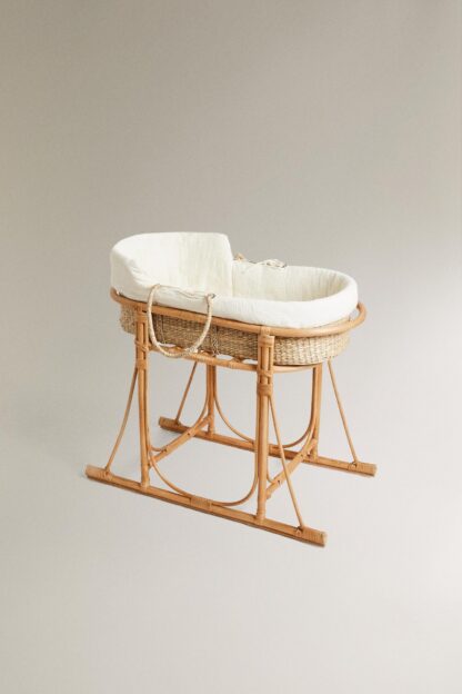 RATTAN BEŞİK