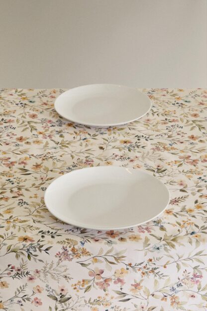 رومیزی زارا - 45298021