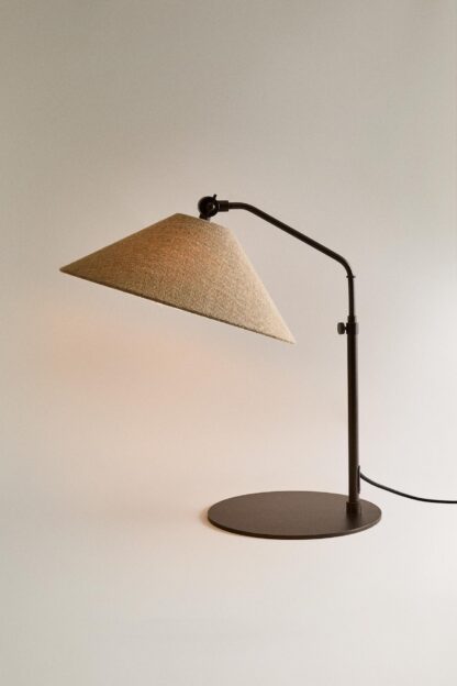 چراغ رومیزی زارا - 47131047