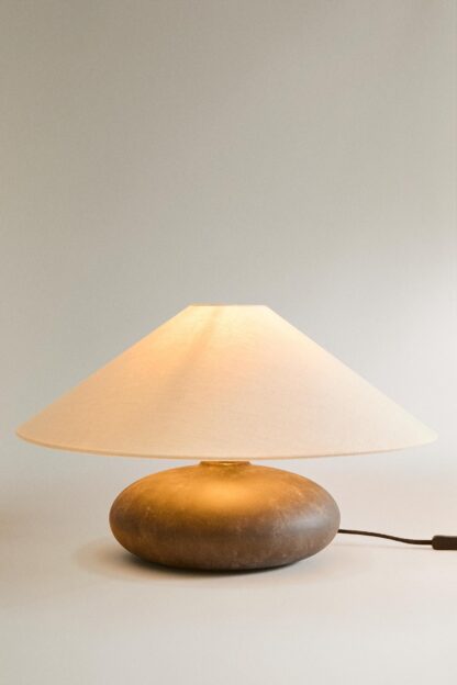 چراغ رومیزی زارا - 47152047