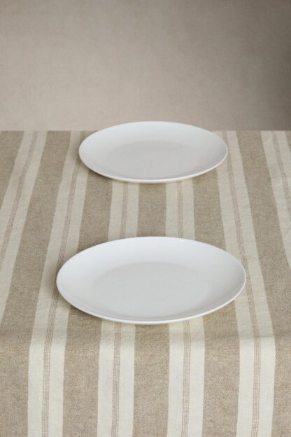 رومیزی زارا - 47249021