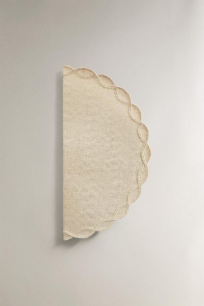 رومیزی زارا - 48235023