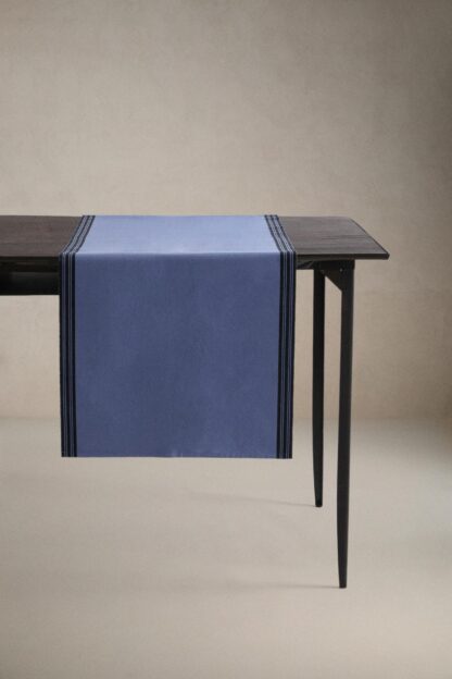 رومیزی زارا - 49220024