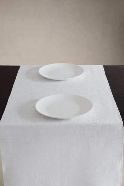 رومیزی زارا - 49228024